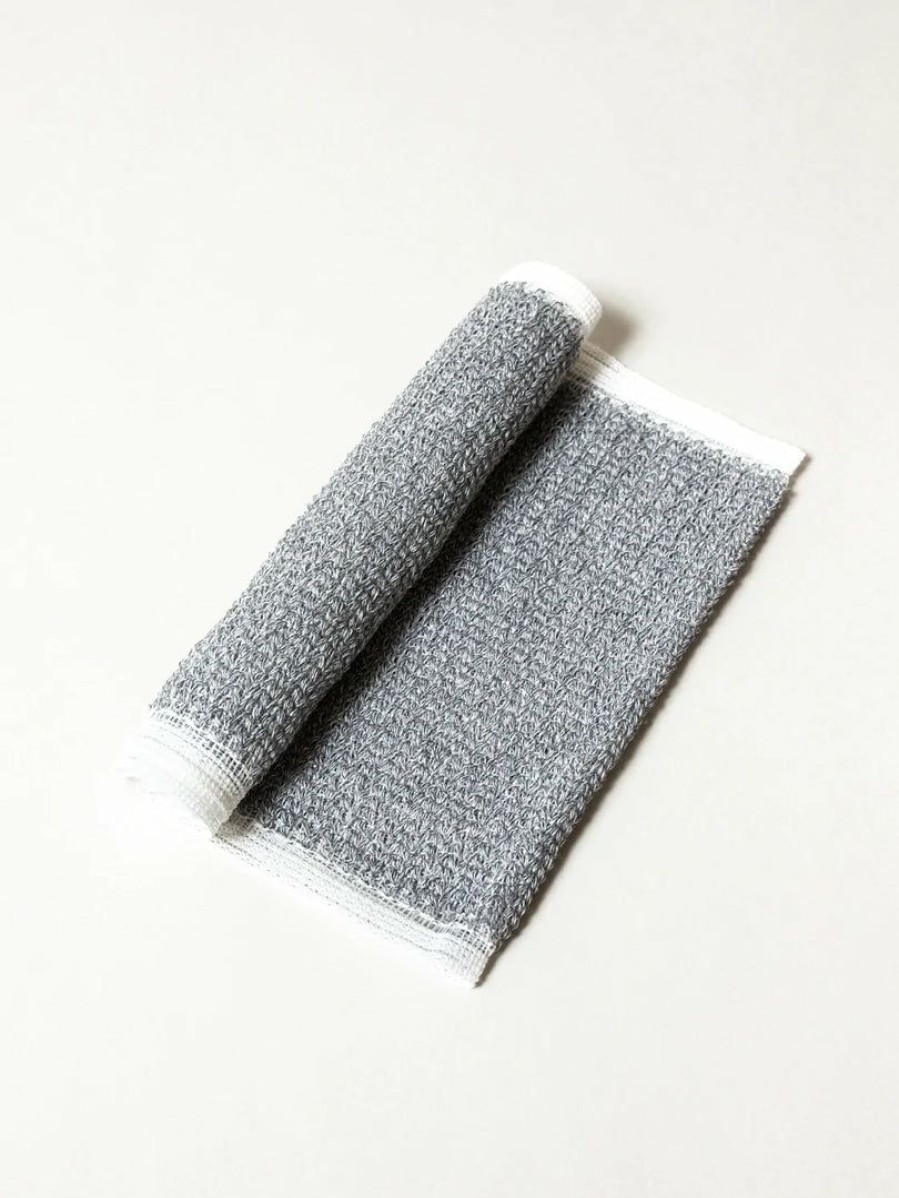 Homegoods & Accessories * | Best Reviews Of Port Northampton Homegoods & Accessories Binchotan Charcoal Body Scrub Towel